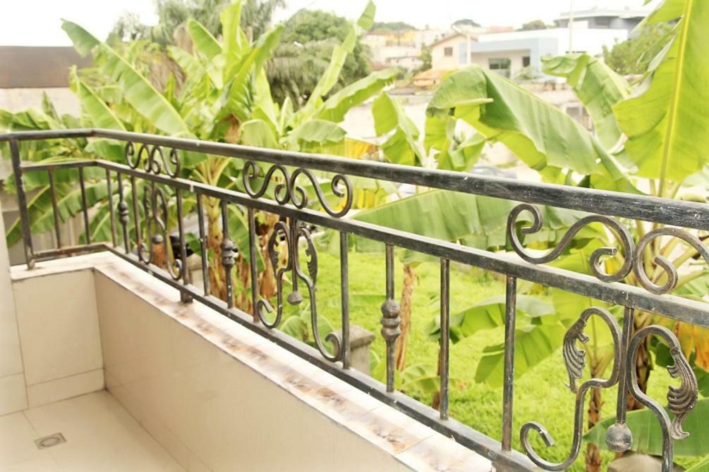 Maison Verte Appartamento Abidjan Esterno foto